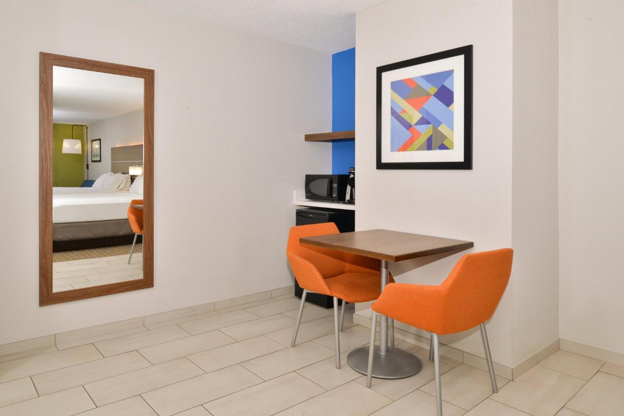 Resort Express South By Ihg 2*