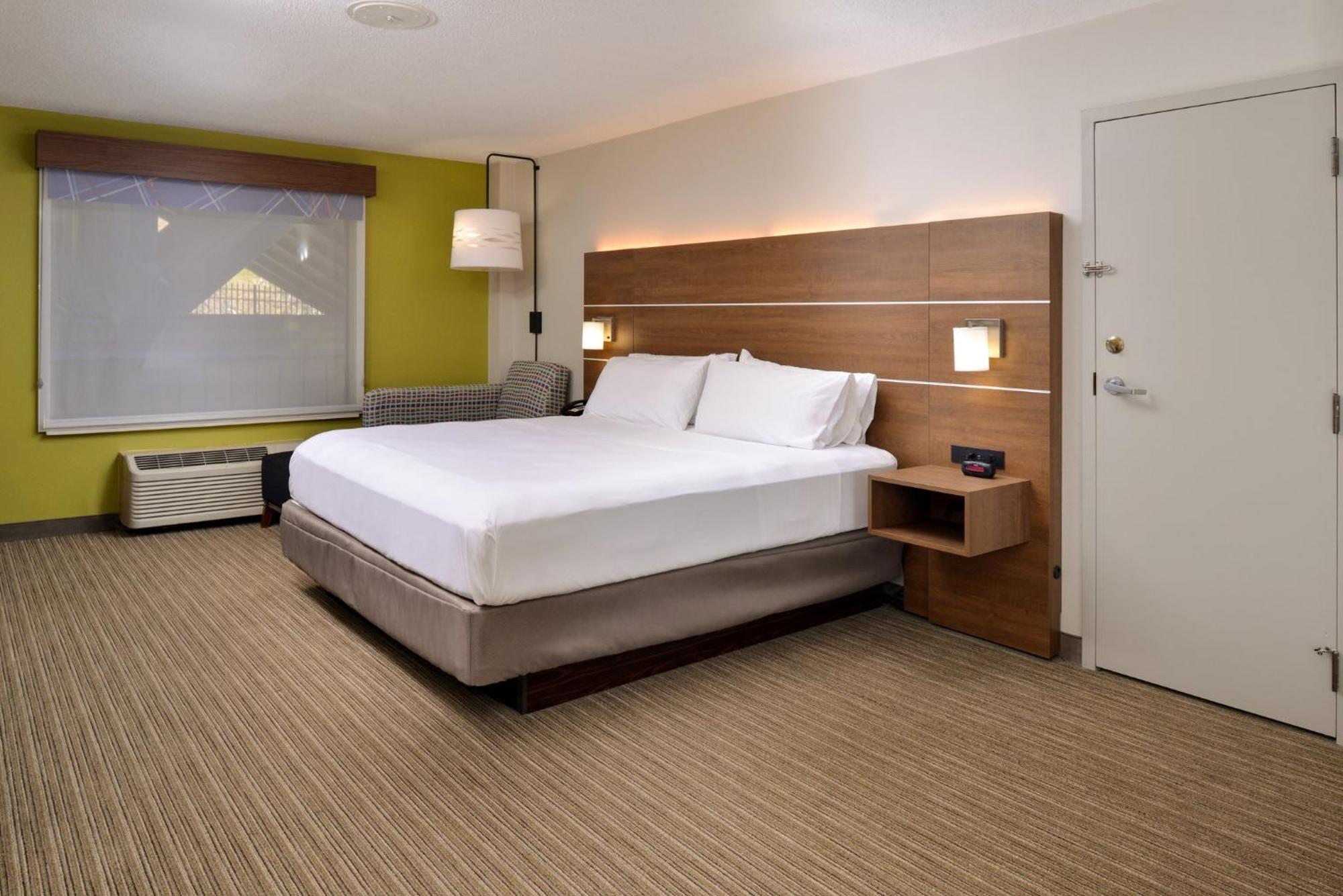 Express South By Ihg Blowing Rock